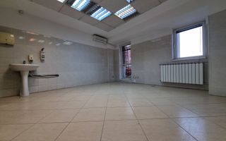 VANZARE SPATIU COMERCIAL | 15 CAMERE | ZONA UNIRII - Poză 40