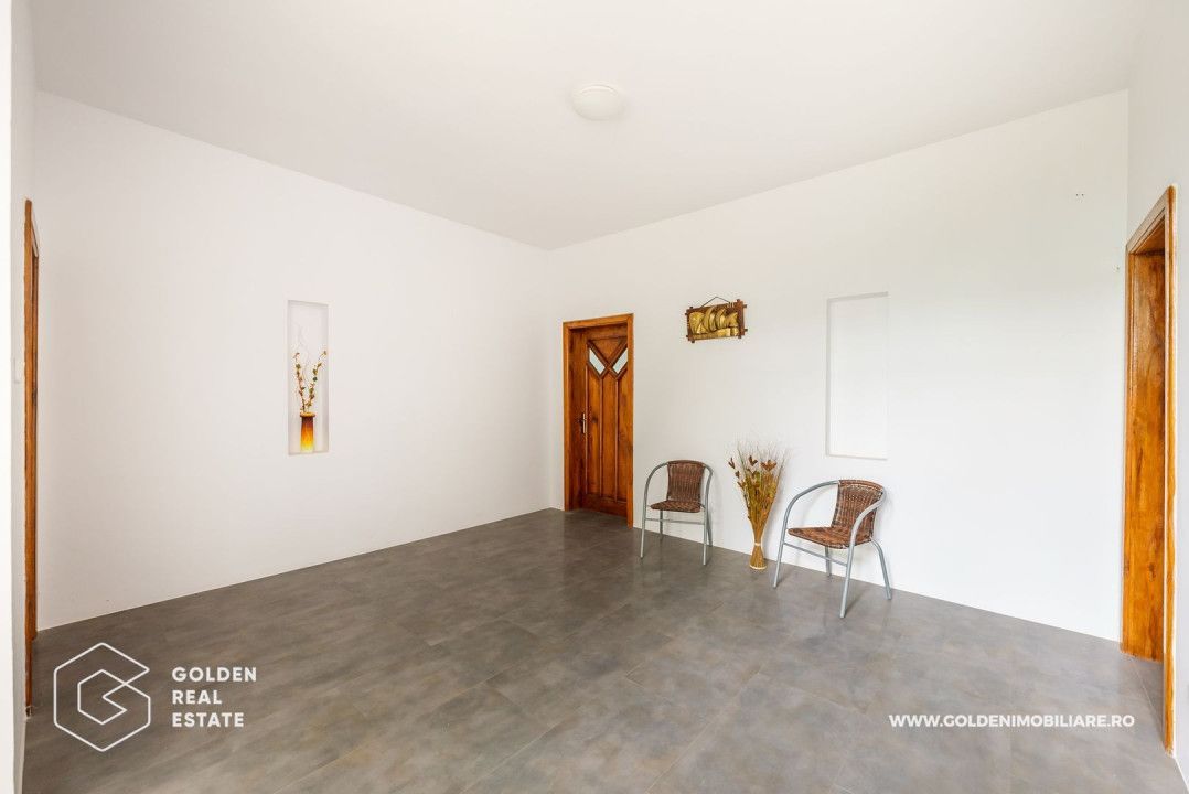 Oportunitate de investiție, vila pretabila pentru  afacere de familie - Poză 23