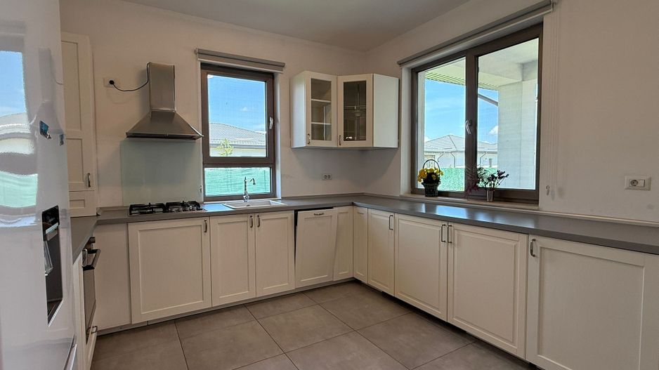 Lifestyle aproape de natură | Vilă 4 camere Corbeanca - Poză 11