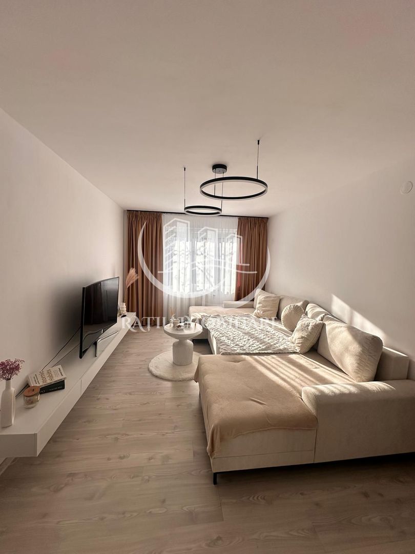 Apartament 4 camere | etajul intermediar | zona Rogerius | Oradea - Poză 8
