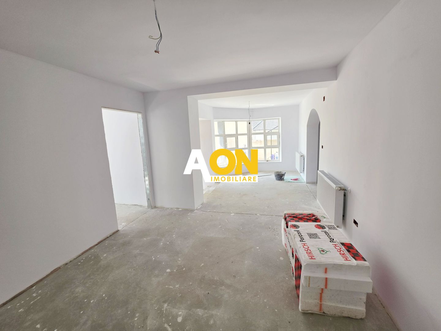 Apartament tip duplex, D+P, 5 camere, la cheie, 450 mp teren, Barabant - Poză 7