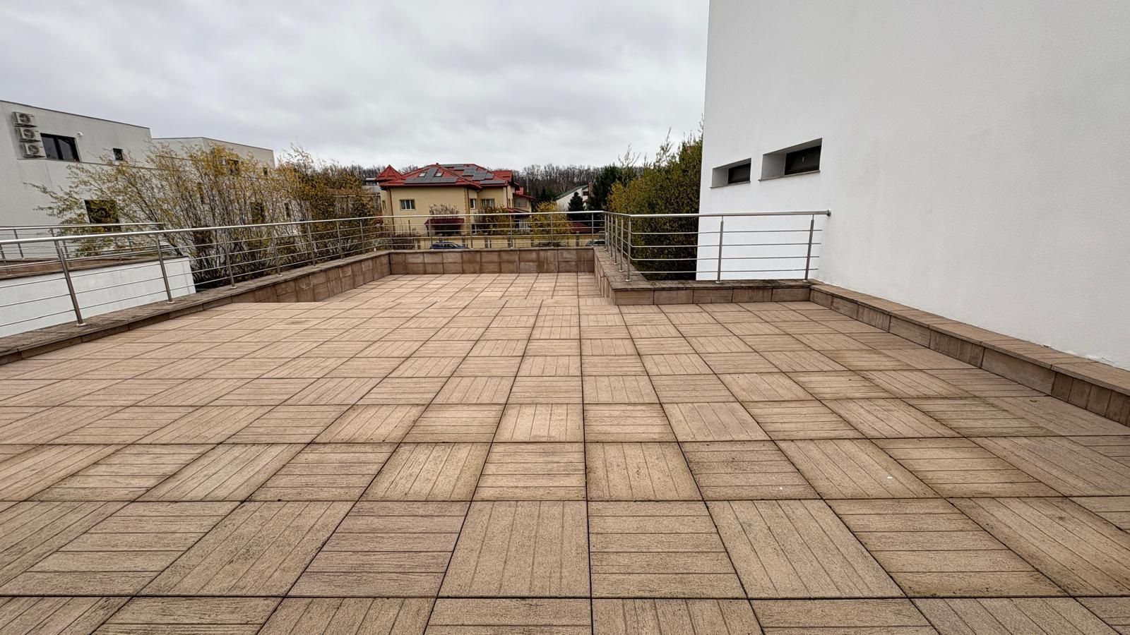 Vila de vanzare sau inchiriere zona Iancu de Hunedoara Baneasa - Poză 16