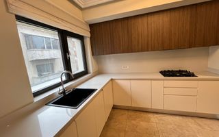 APARTAMENT  CU 4CAMERE LA INCHIRIERE IN COMPLEX DIN DOROBANTI CAPITALE - Poză 3