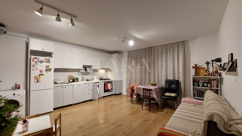 Apartament la etaj 1,zona Sub Cetate, Parcul Poligon. - Poză 1