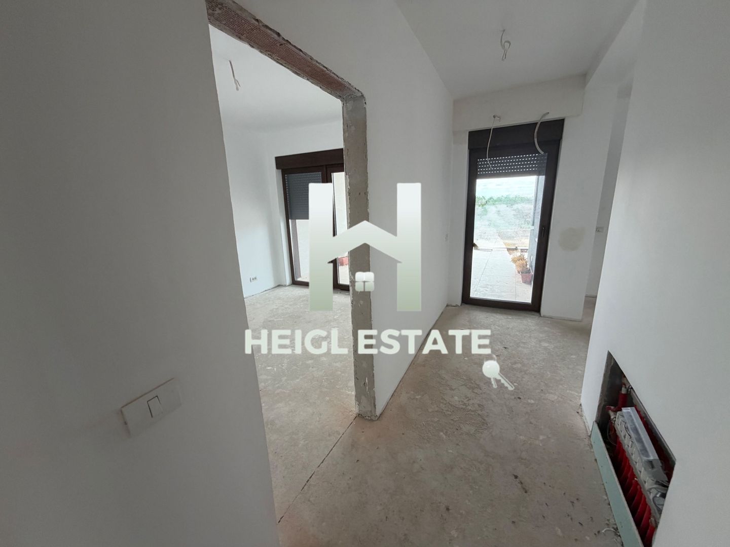 Apartament cu 3 camere tip penthouse in Giroc in zona Braytim - Poză 4