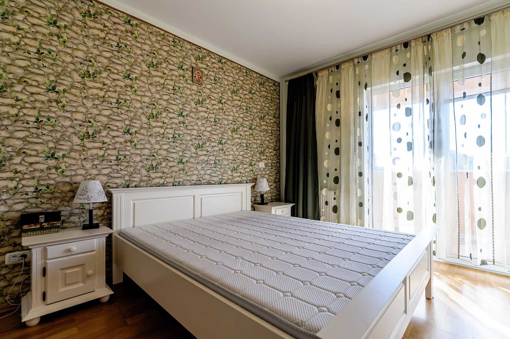 Apartament finisat si mobilat în bloc nou Micalaca, Urbana  zona 300. - Poză 4