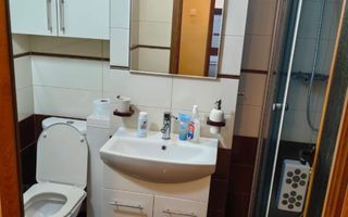 Apartament de vânzare - 4 camere, Strada Tecuci, Bloc Vega - Poză 10