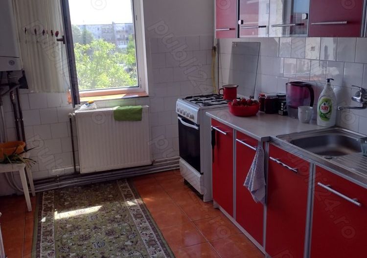 ageuropa.ro vinde apt. DECOMANDAT 4 cam. în Micro 16 - Poză 1