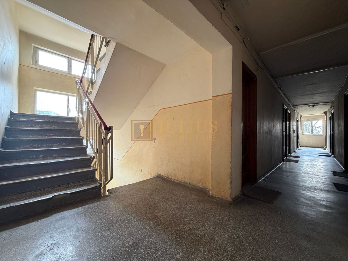 Garsoniera 20 mp, situata in Complexul Studentesc, disponibil imediat - Poză 12