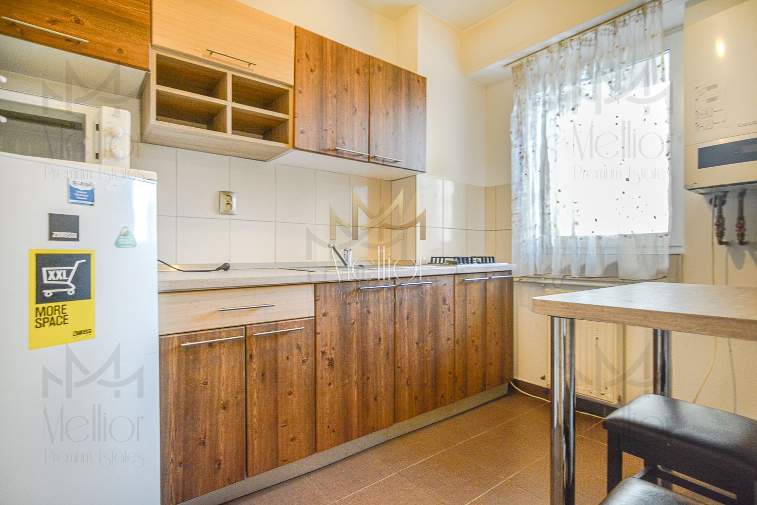 Apartament cu nisa de dormit, 200 m de FSEGA, 300 m de Iulius Mall! - Poză 1