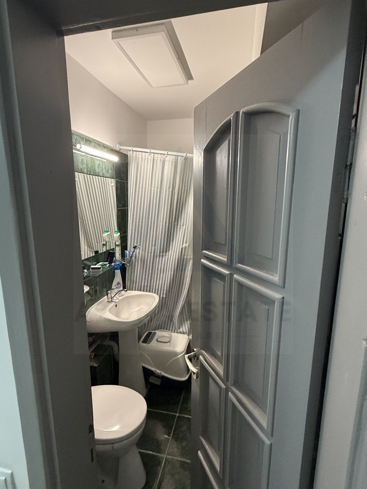 Apartament 3 camere 78 mp utili 3 balcoane 2 bai boxă  zona Terezian - Poză 8