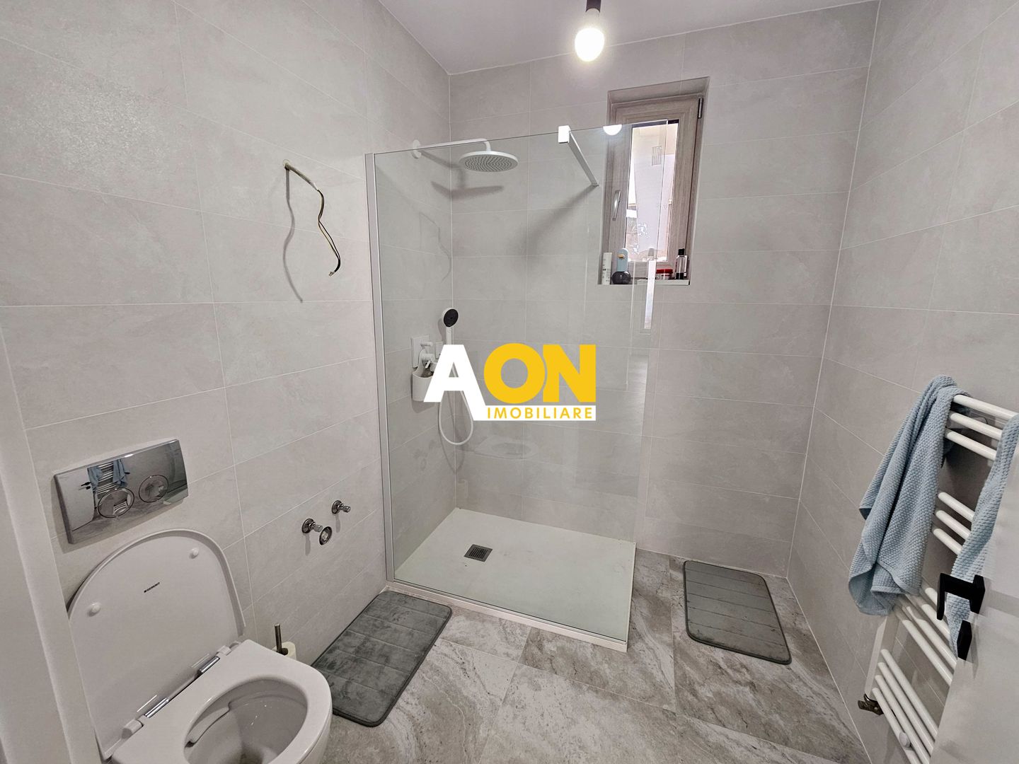 Casa noua, 6 camere, finisata la cheie, 1000 mp teren, zona Schit - Poză 14