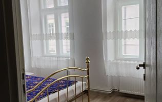 Apartament 2 camere 100 mp utili pivnita si pod zona Centrală-Lazaret