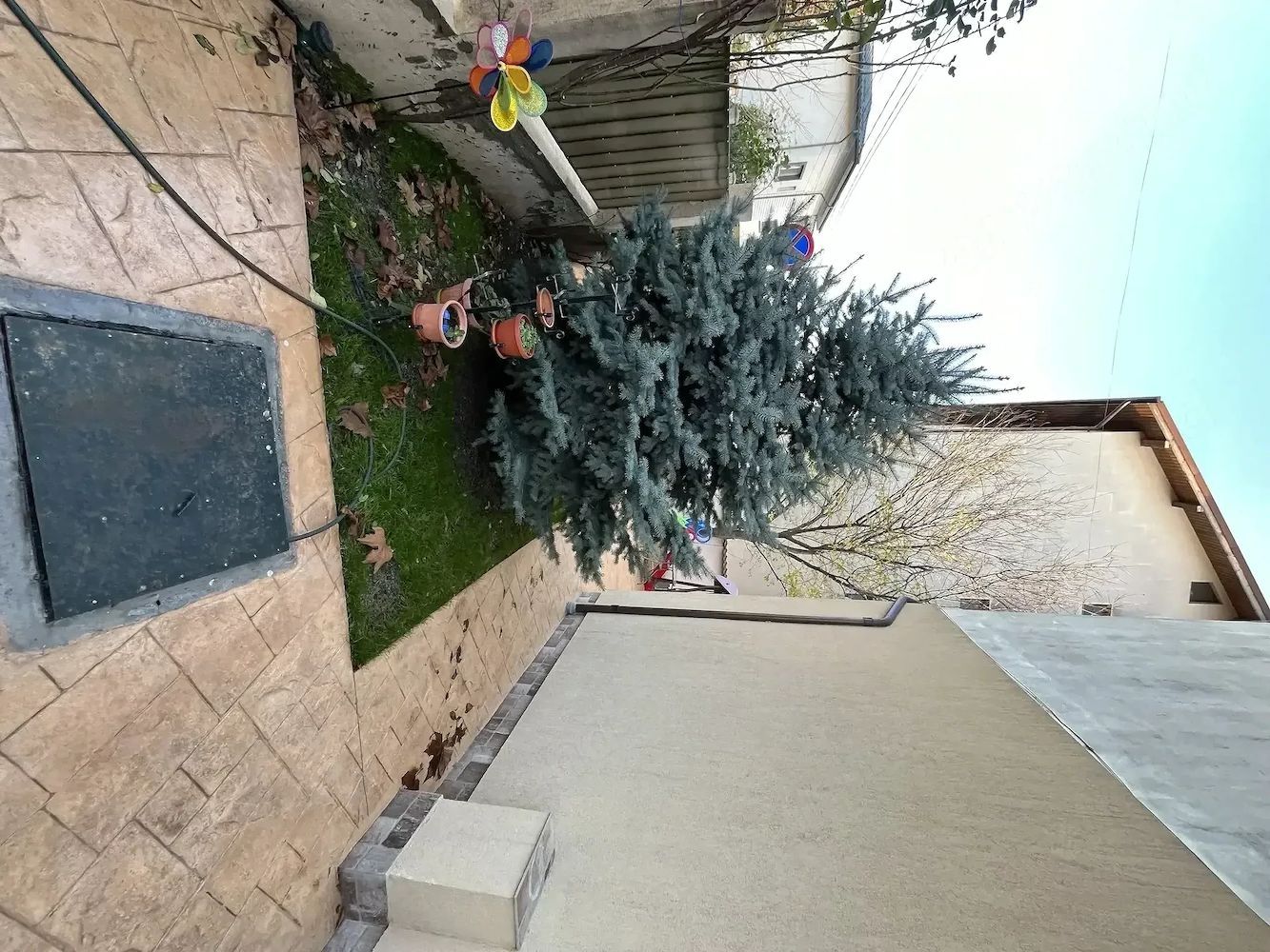 De închiriat Apartament 3 camere într-o vilă, zonă liniștită direct propietar - Poză 2