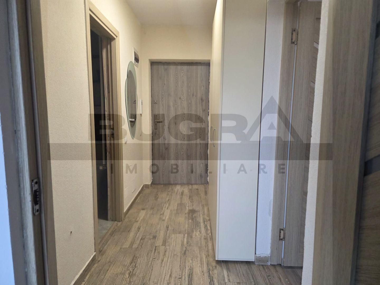 Apartament 2 camere 54mp, parcare, zona VIVO - Poză 6