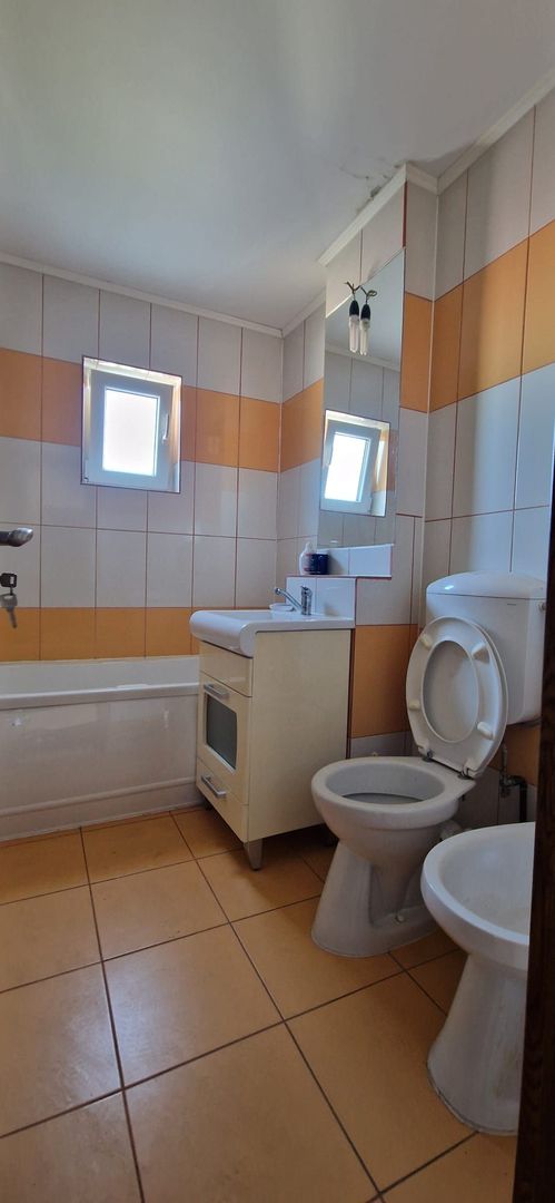 Apartament decomandat 2 camere, complet renovat - Poză 4
