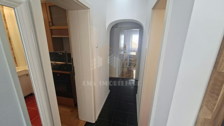 Apartament 3 camere central strada Matei Basarab Brasov - Poză 3