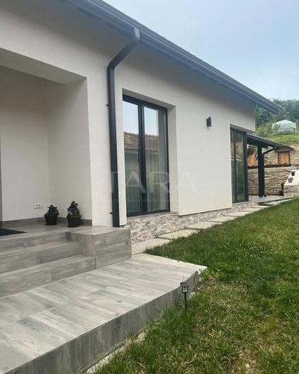 Casă modernă cu teren generos, la 14 km de Cluj-Napoca - Poză 7