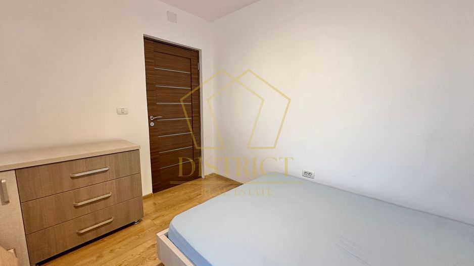 Duplex cu 4 camere si dressing mobilat in Giroc zona Planetelor la asfalt. - Poză 18