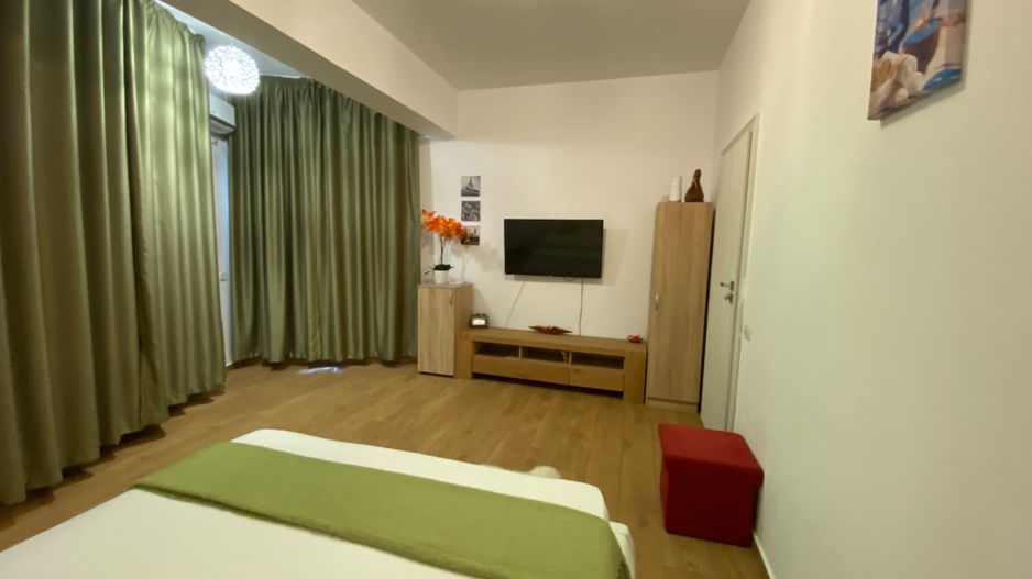 Vand/schimb ap 2 camere in Mamaia N - zona cluburilor - Poză 1