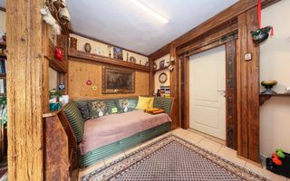 Casa de vanzare Rasnov + Spatiu Comercial | Teren 1062mp - Poză 29