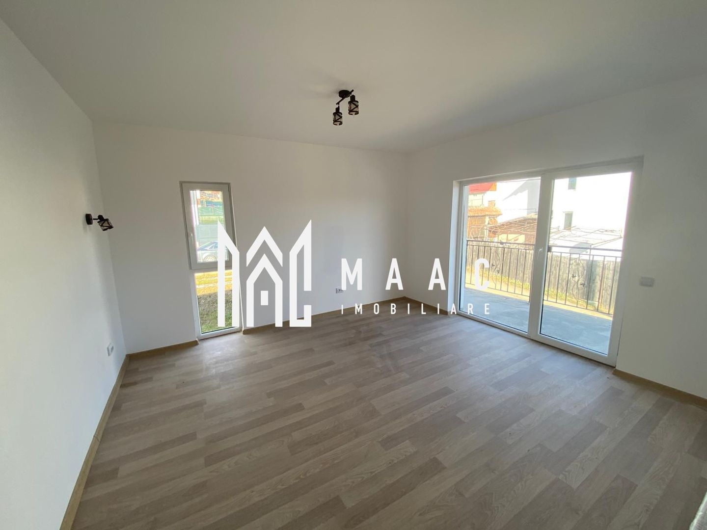 Duplex de vânzare | 4 camere | 160 mpu | Curte 370 mp | Cisnădie - Poză 20