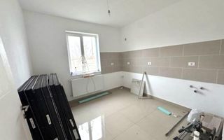 Duplex  - 4 camere  - pozitie excelenta - Utvin - Poză 2