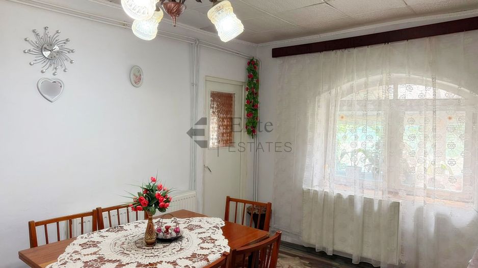 Casă de vanzare cu teren generos de 6.732 mp la E671 Leș, Bihor - Poză 5