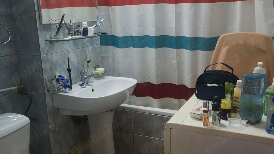 Apartament 3 camere Decomandat Basarabia-Bucovina - Poză 4