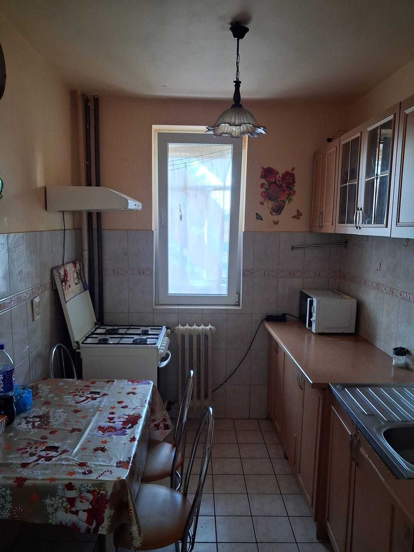 Cetatii | 2 Camere | Etaj Intermediar | Mobilat si Utilat | Boxa in CF - Poză 6