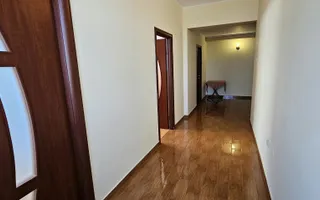 Spațiu - apartament 5 camere de închiriat – 160 mp - Micro 20 – zona BKO - Poză 14