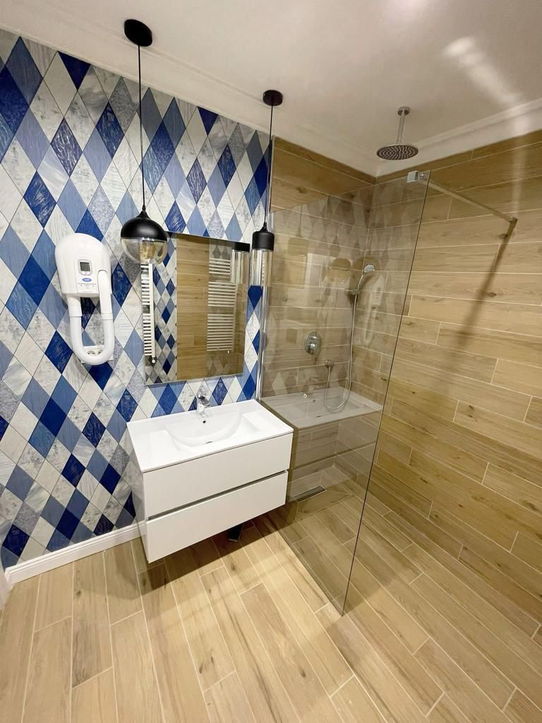 Smart Boutique / Finisaje Premium | Mihai Bravu - Mall Vitan - Poză 10