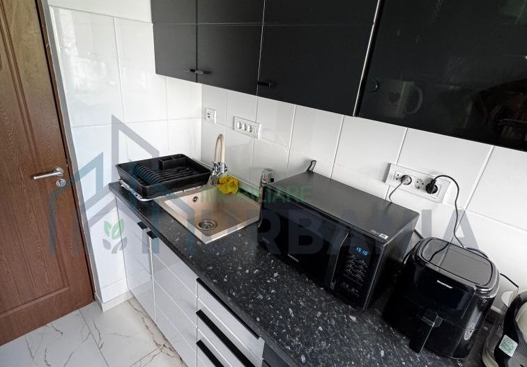 Apartament 2 camere, etaj 4/4, zona Alexandru - Poșta - C.E.C., Tomesti, 99.000 EUR - Poză 3