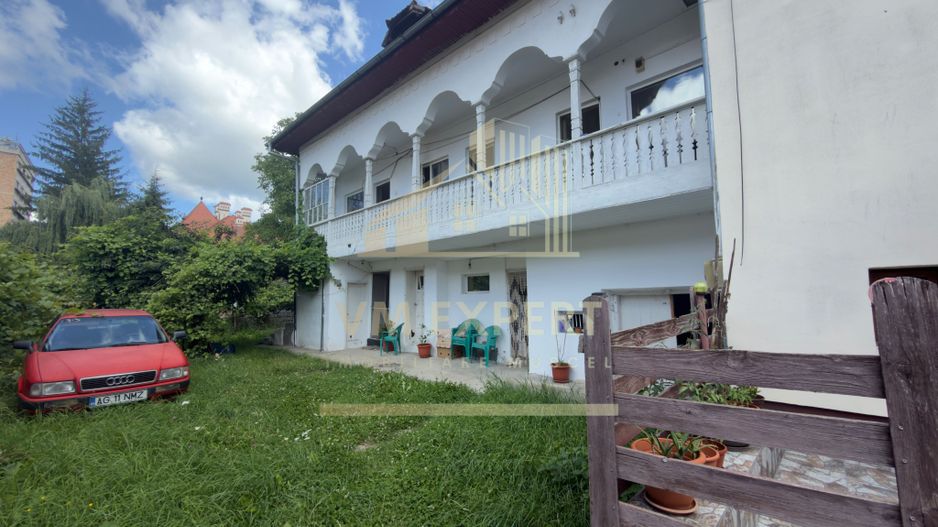 CASĂ 4 CAMERE TEREN 233 MP CENTRU CAMPULUNG - Poză 2