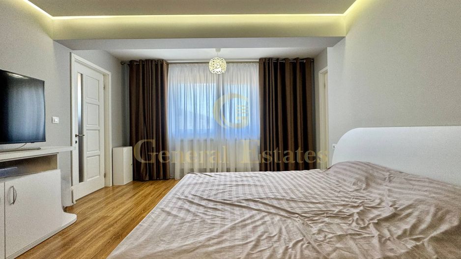 Vânzare apartament cu 3 camere - 130 m.p - în Zona CUG, Iași. - Poză 11