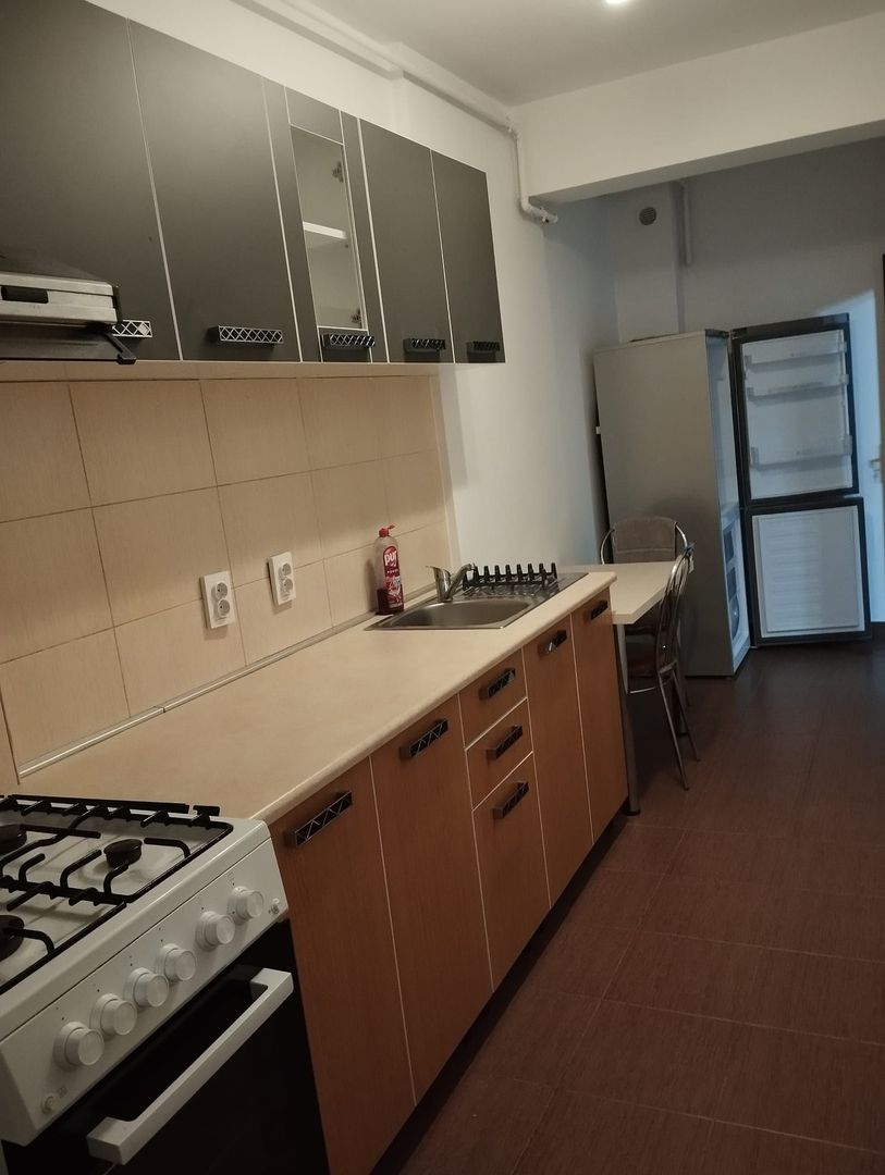 GARSONIERA - POPESTI- LEORDENI, CENTRALA, BUCATARIE INCHISA, METROU - Poză 5