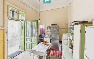 Apartament la casă, 3 camere - P-ța Catedralei - Poză 5