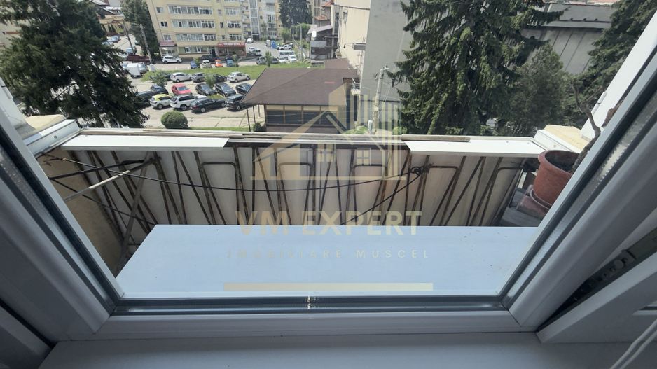 APARTAMENT 2 CAMERE ETAJ 4 ZONA ULTRACENTRALĂ CAMPULUNG - Poză 36