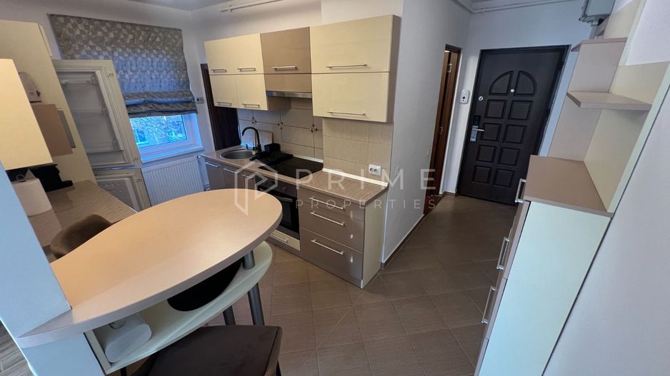 Apartament modern cu 2 camere de închiriat – Zona Cornisa, Târgu Mureș - Poză 4