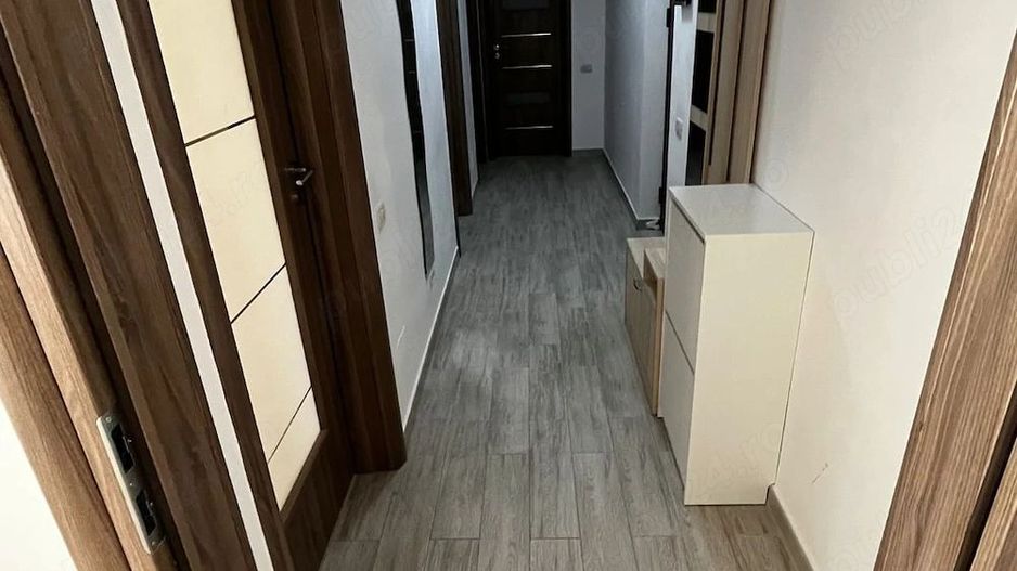 APARATAMENT COCHET COMPLET MOBILAT ZONA METALURGIEI - Poză 2