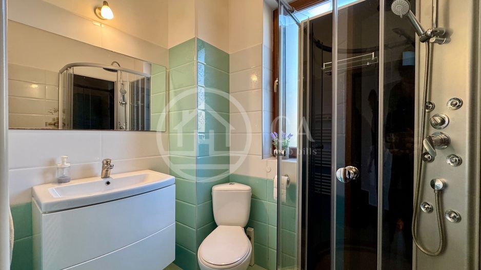 Casă de vânzare cu 5 camere in Sânmartin, Bihor - Poză 17