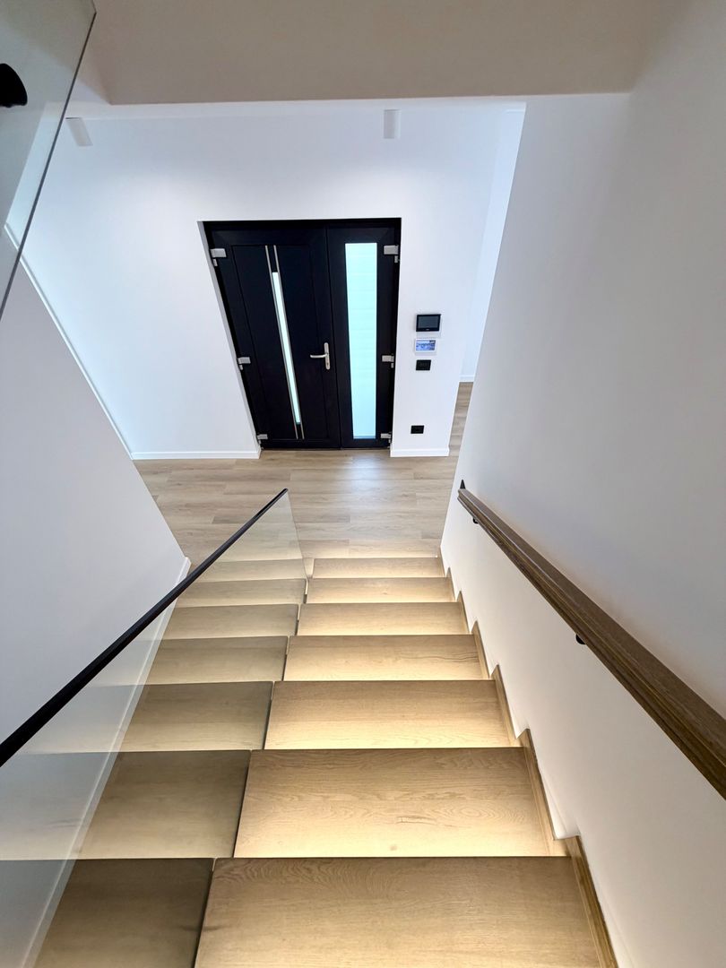 PROIECT DEOSEBIT ZONA LIPOVEI - Poză 25