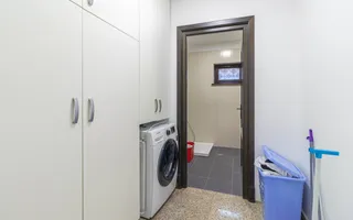 Vila cu piscina si garaj - 6 dormitoare - Pantelimon - Poză 39