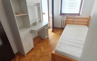 Apartament 4 camere etaj 3 din 4 zona Mogosoaia - Poză 3