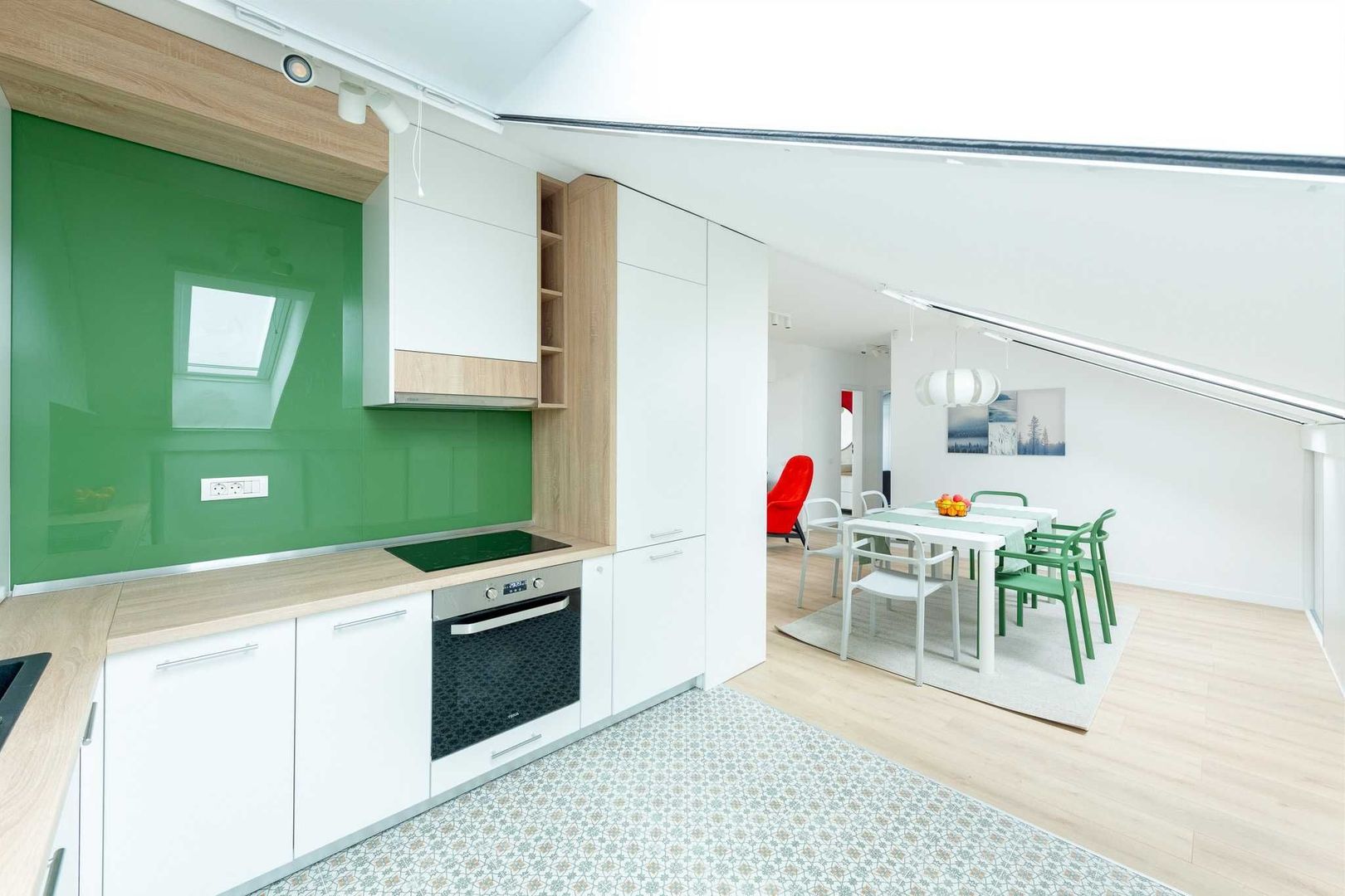 Apartament modern, complet mobilat și utilat – disponibil din 01.08.20 - Poză 3