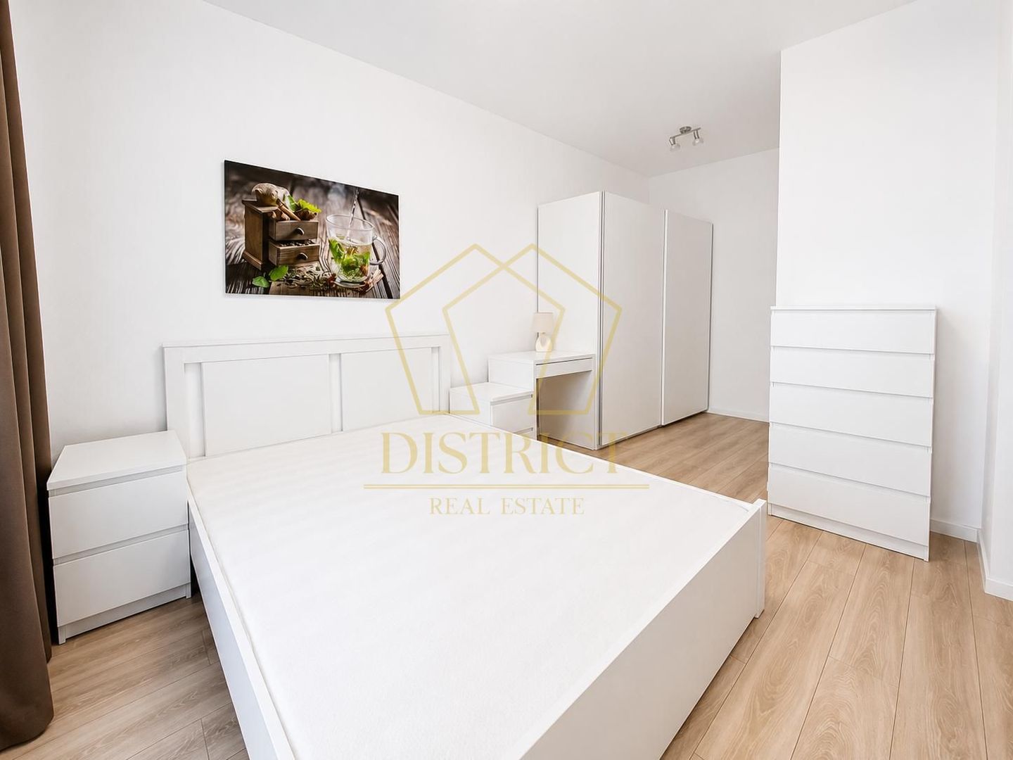 Apartament spatios cu 2 camere | XCity Tower | Torontalului - Poză 4