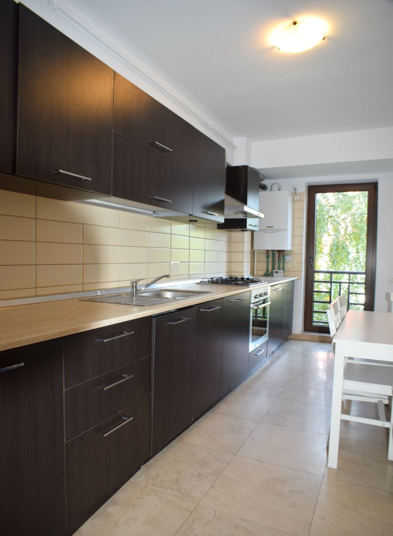 Apartament modern- 3 camere 90 mp  + 2 locuri de parcare - comision 0 - Poză 13