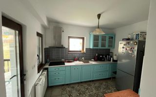 Casă nouă  cu 8 camere, 5 băi și curte – 220 mp utili – 480.000€ - Poză 5