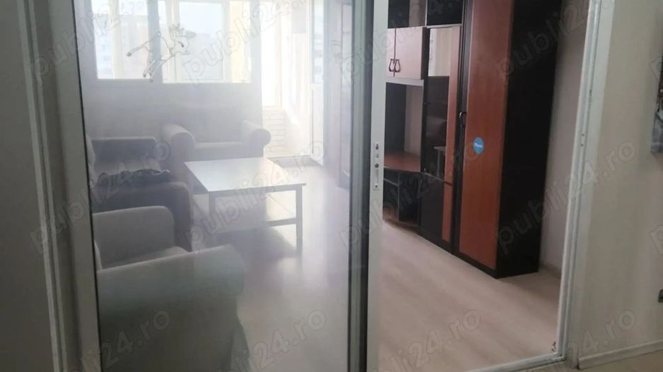 Apartament 3 camere de vanzare Favorit - Poză 1