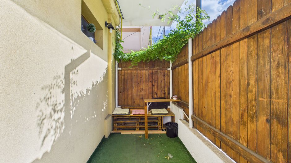 Casă / Vilă cocheta cu 3 camere - de vanzare - zona Basarab - Poză 32